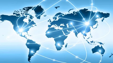 “中超豪门力邀传奇中场回归，保利尼奥重磅转会有望本周敲定！”